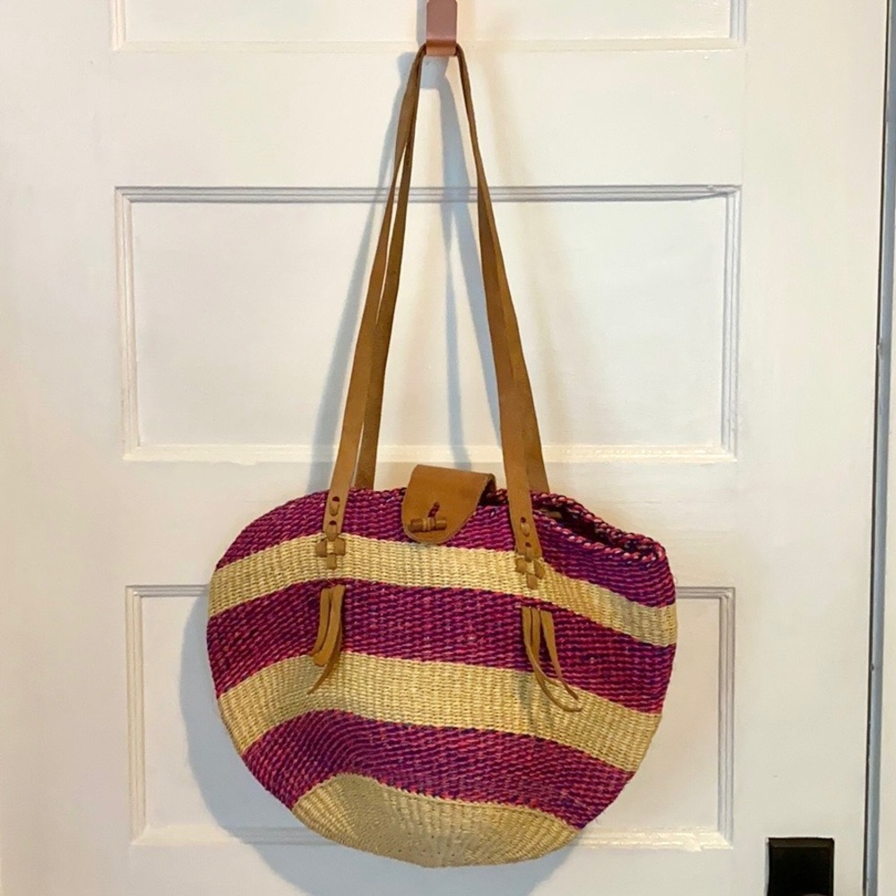 Vintage handwoven sisal & leather shoulder bag